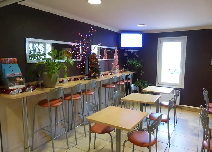 The Originals Access, Moustache, 2*